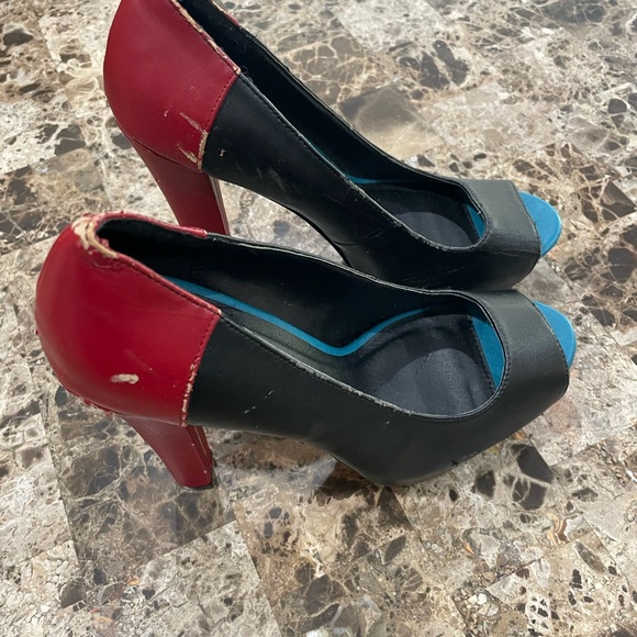 Women's Qupid Black & Red Platform Heels size 8 - Picture 4 of 9